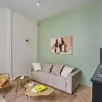 Apartment Saint Germain Des Pres By Studio Prestige