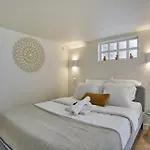 Apartment Saint Germain Des Pres By Studio Prestige
